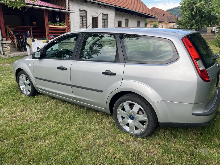 FORD Focus 2006 — imagine 3