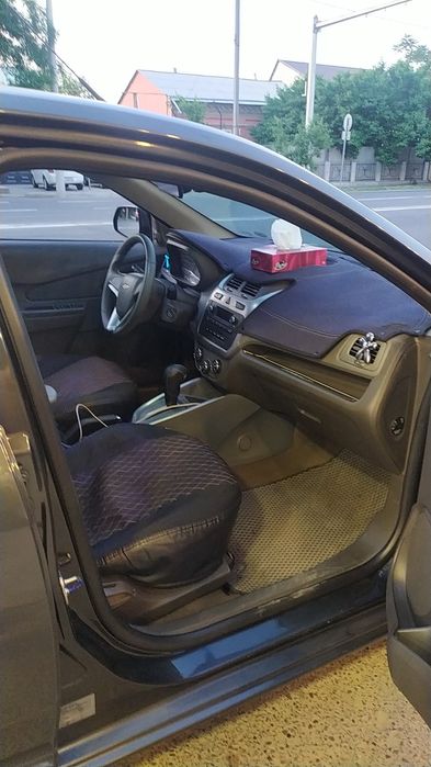 Chevrolet Cobalt 2023 — 5