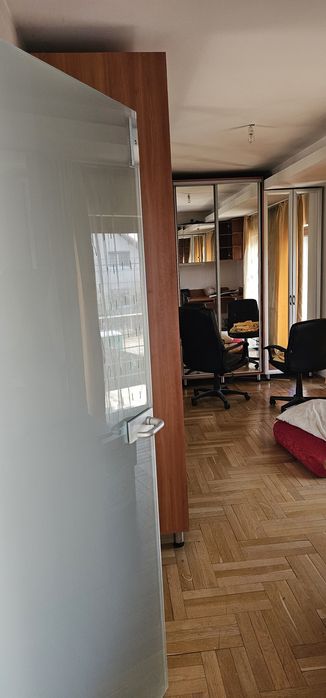 Proprietar, dau in chirie casa sediu firma, birou, IT