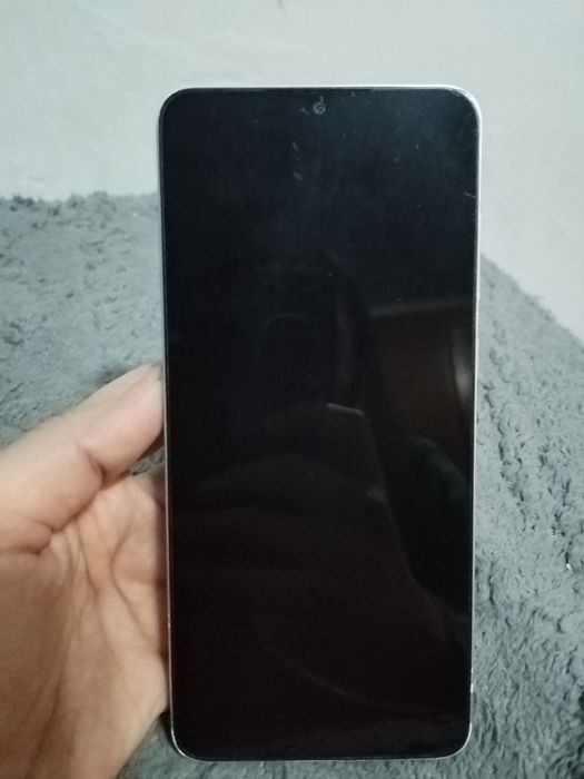 Продам Samsung A05