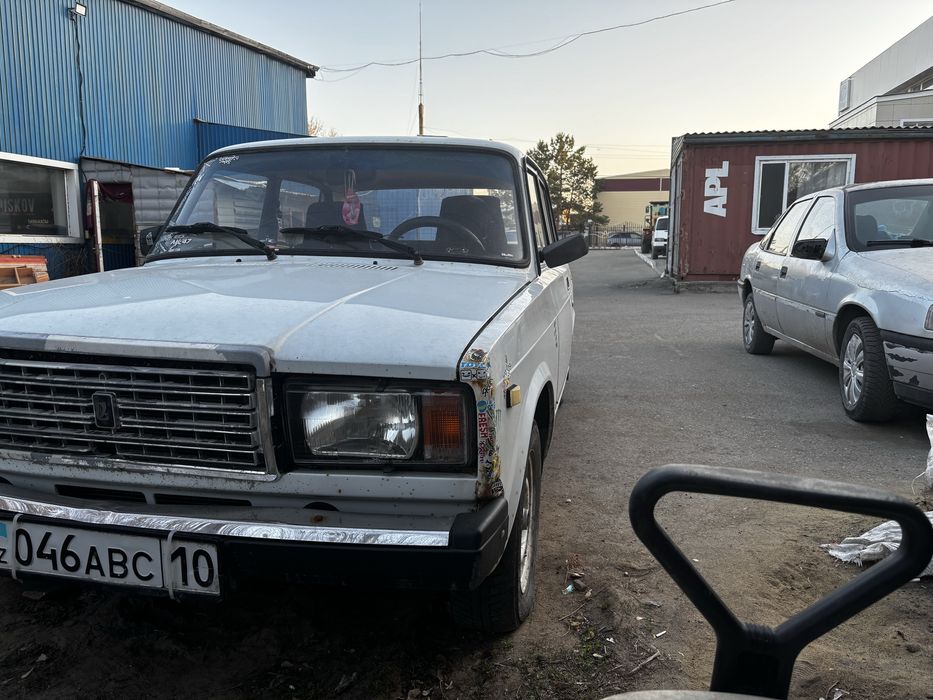 продам ваз 2107.