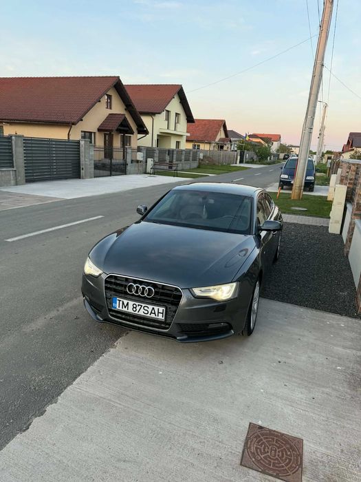 Vând Audi A5 sline  2013 automat 2.0 TDI 177 cp , 260.300 km . 0728111225