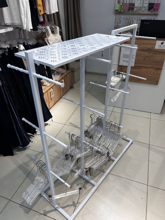 Продам для бутика