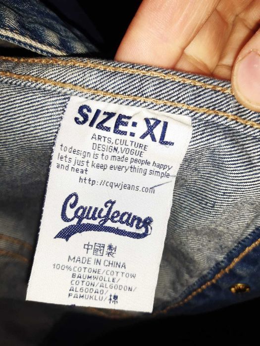 Продам джинсовую куртку 44р = 3000т