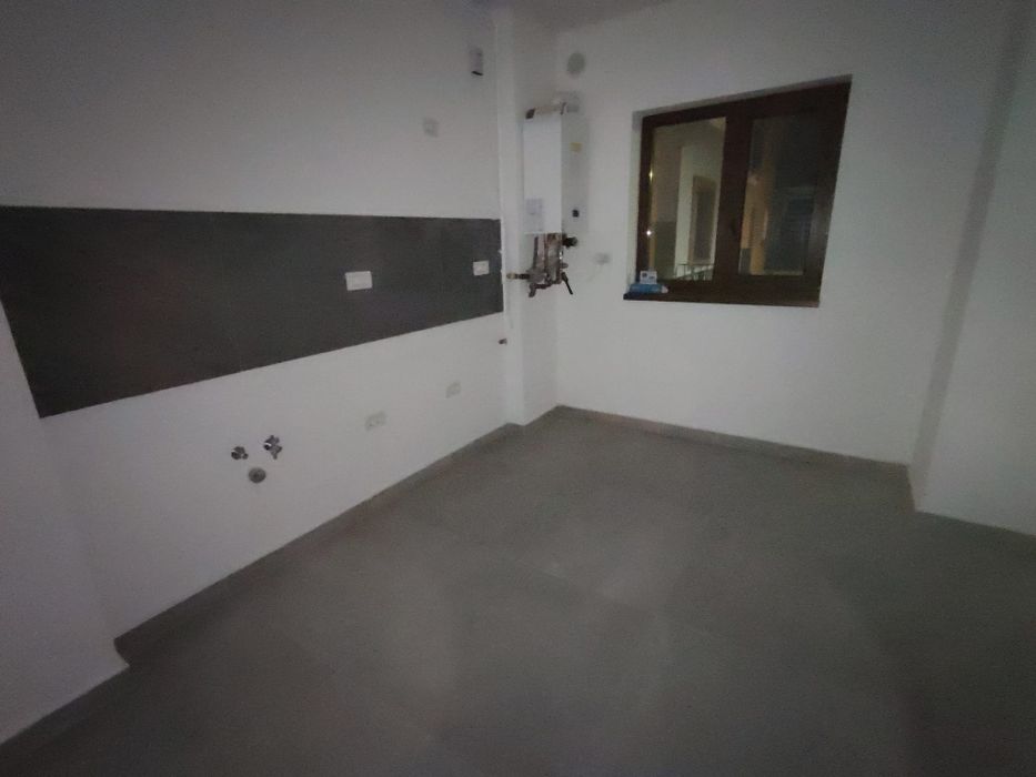 Închiriez apartament cu 1 camera