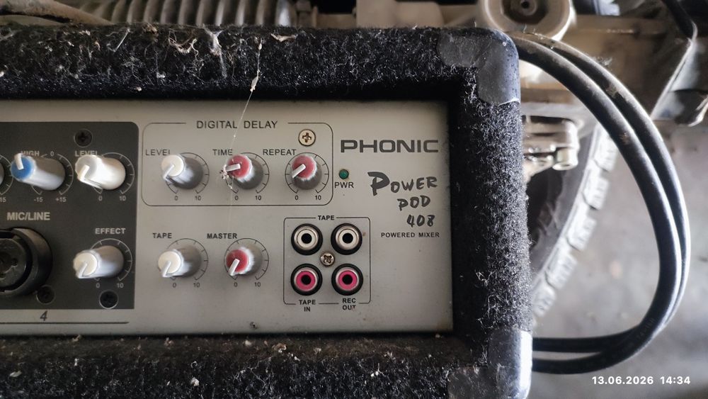 Phonic powerpod 408