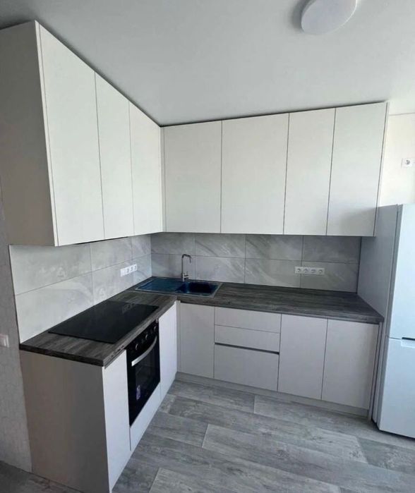 Кухня.Прихожка .Спальная