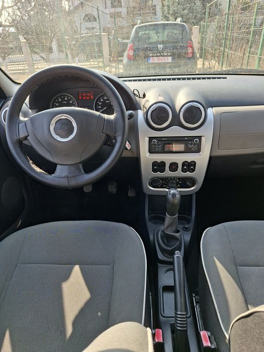 Dacia Logan 1.6 MPI 7 locuri