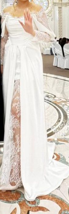 Шикарное вечернее платье