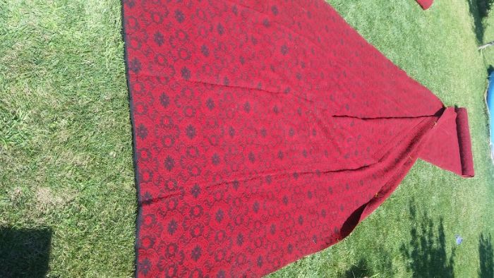 Нови Вълнени Постелки