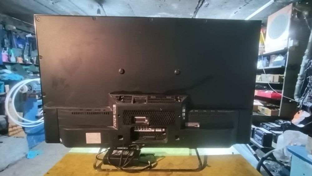 Продам телевизор Sony KDL-50W685A оригинал