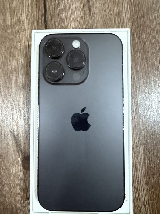 Продаю iphone 14 Pro 256gb