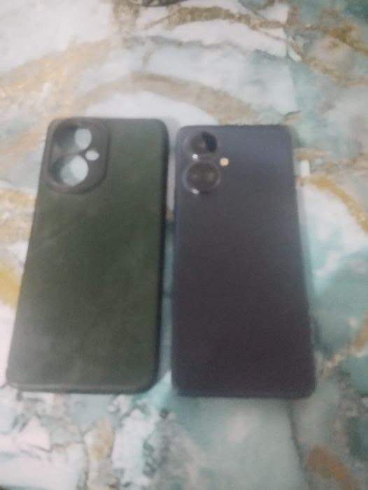 Продам телефон срочно.
