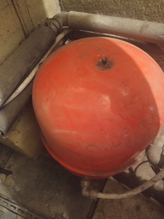 Чешки котел за отопление на твърдо гориво