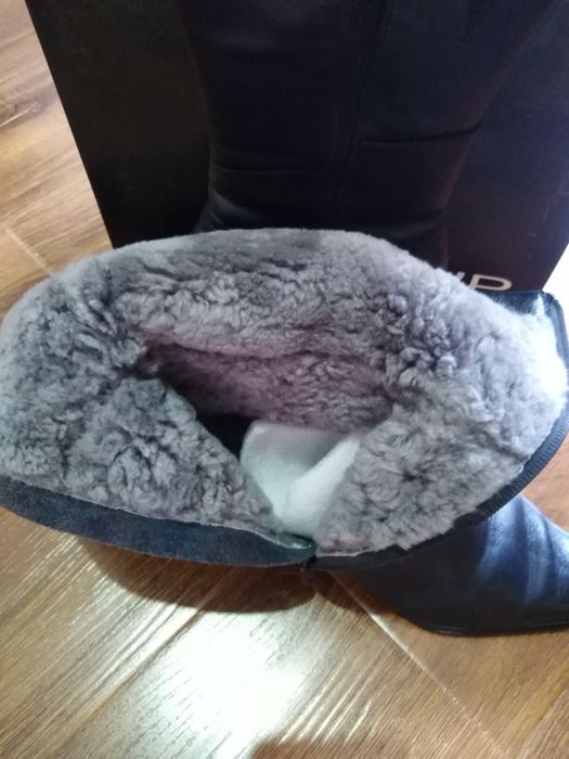 Зимние очень тёплые сапоги. Италия 38 размер