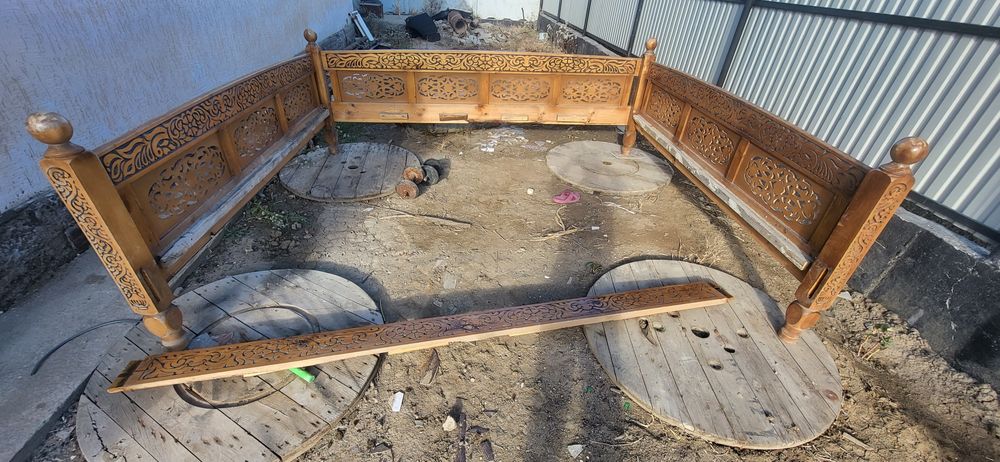 Тапчан сатылады,