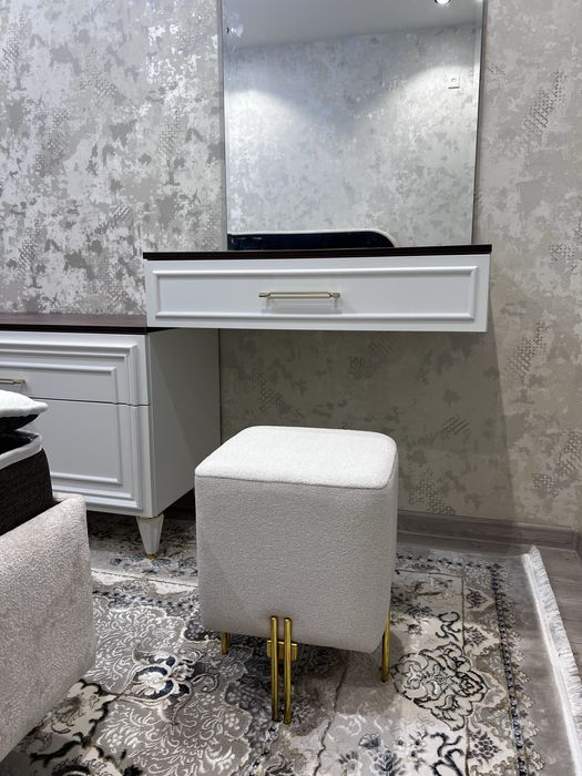 Пуфик биринчи кулдан