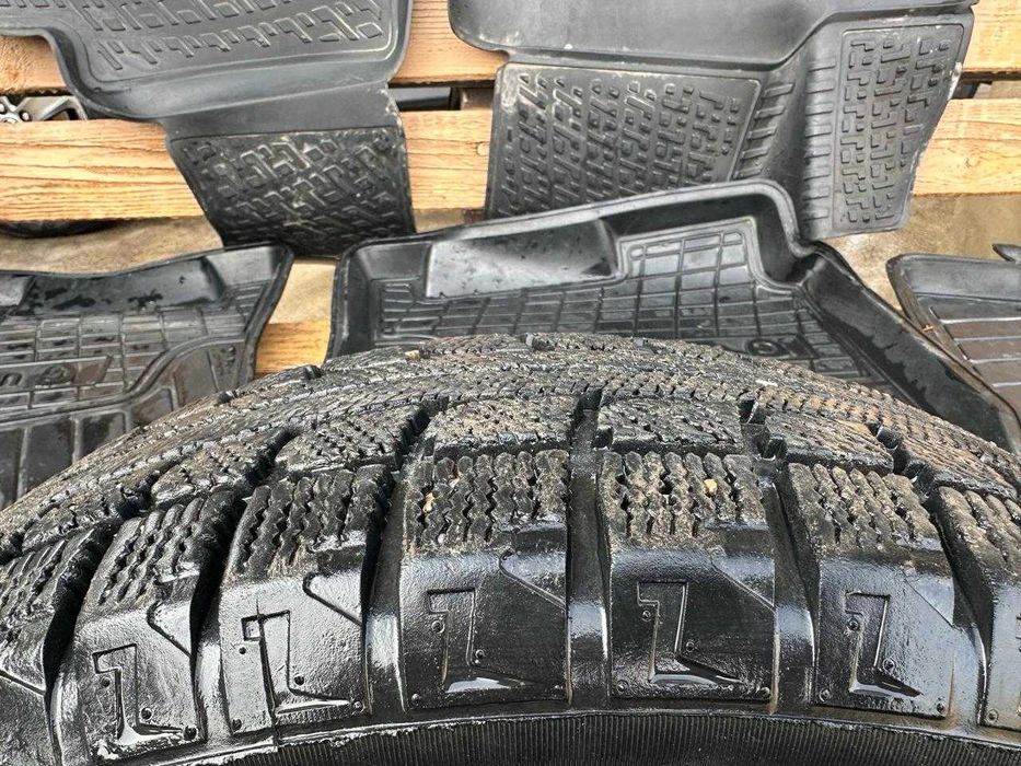 Авто шины maxtrek РАЗМЕР 17