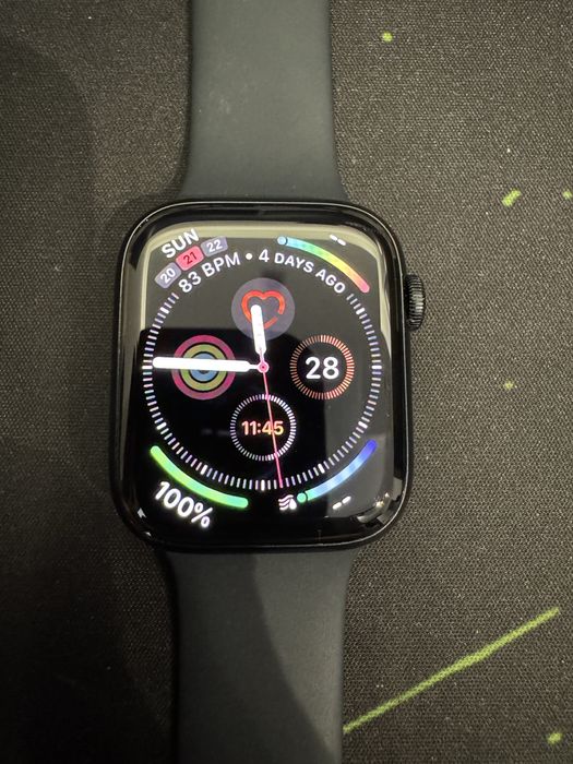 Apple watch series 8 45mm