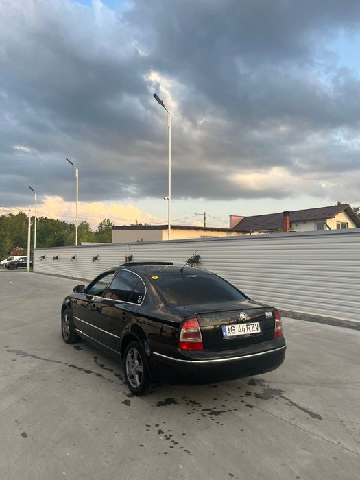 Vand skoda superb facelist