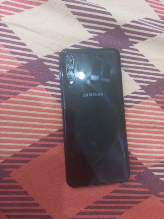 Samsung a30s телефон
