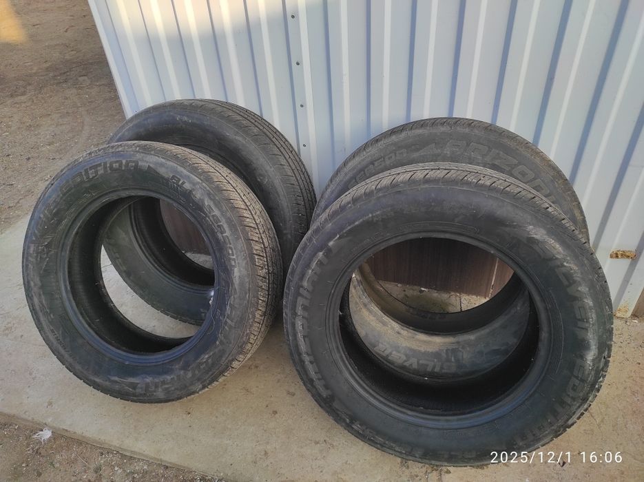 Продам покрышки р 16