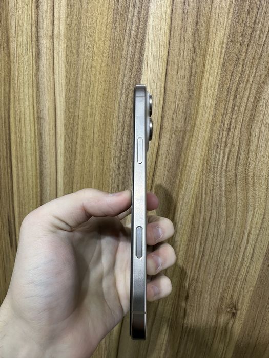 iphone 16 pro max desert 256 gb 95%