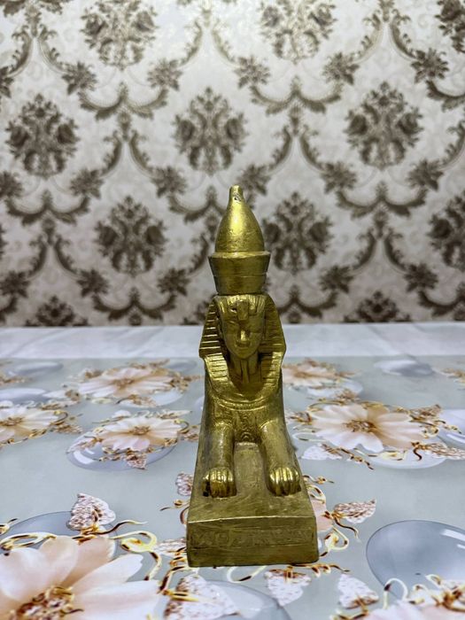 Антиквар Сфинкс алюминдан ясалган