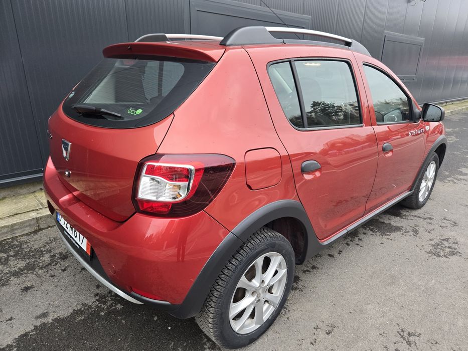 Dacia Sandero Stepway 4800 €