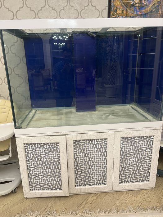 Аквариум в отличном состоянии