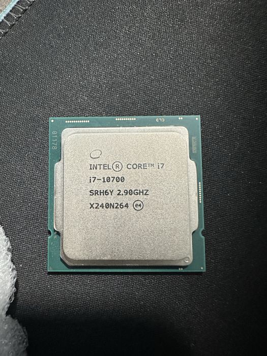 В продаже процессор Intel core i7 10700