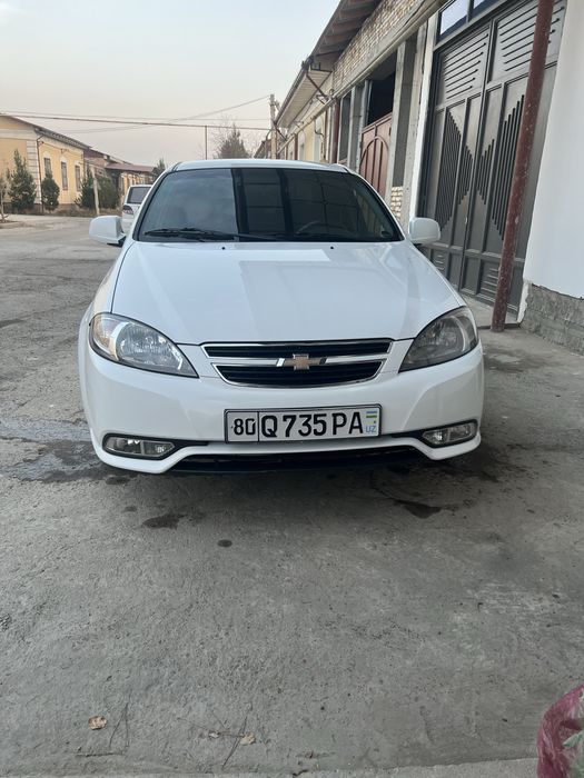 Жентра ласетти 2020 йил  мошина сотилади.