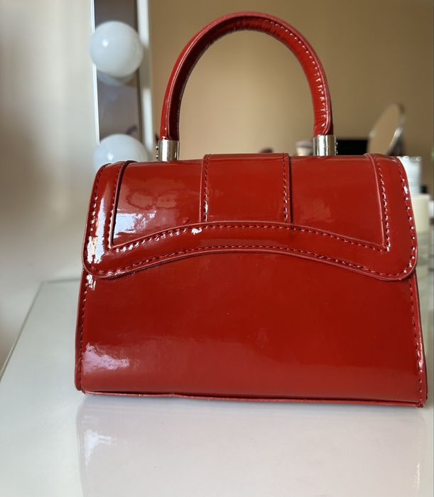 Червена / Бордо чанта