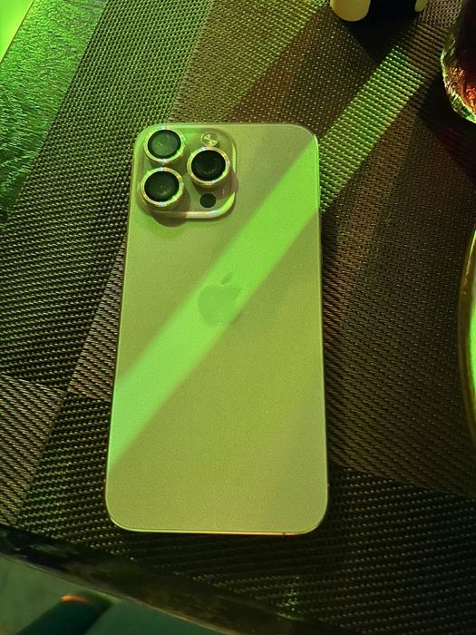 Айфон 15 Pro Max