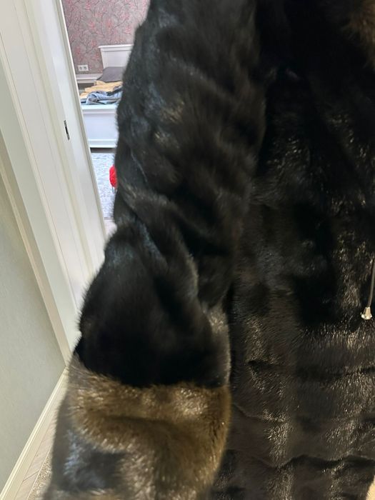 Продам норковую шубу!