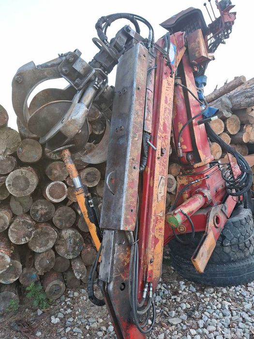 Кран Z за трупи с