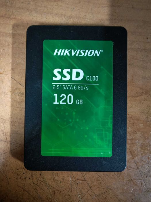 SSD диск на 120Gb