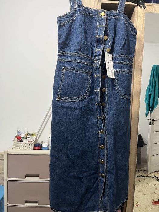 Одежда: куртка, брюки, шорты новые