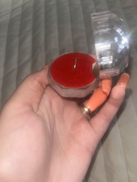 Pierce de nas din zirconiu