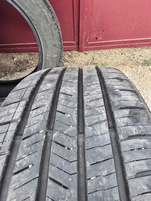 Продавам гуми 245 50 R20/102v