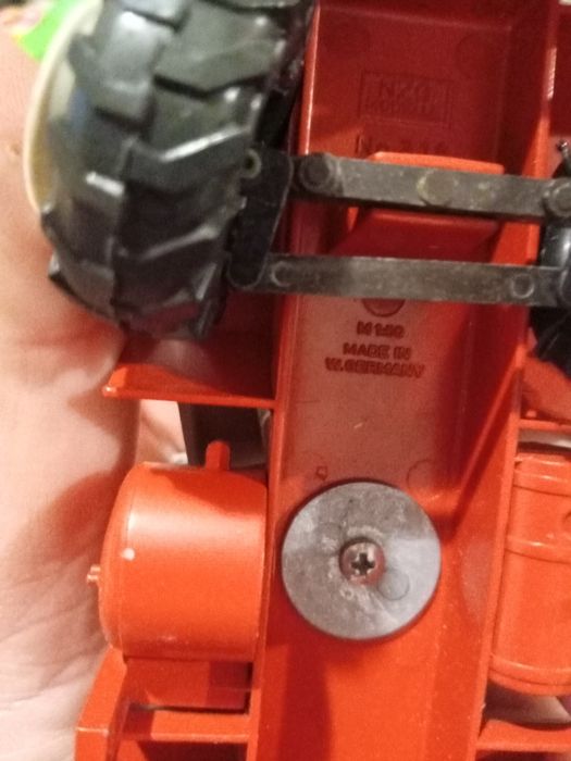 Западна Германия 1980 г..Метални коли камиони кран за колекционери .