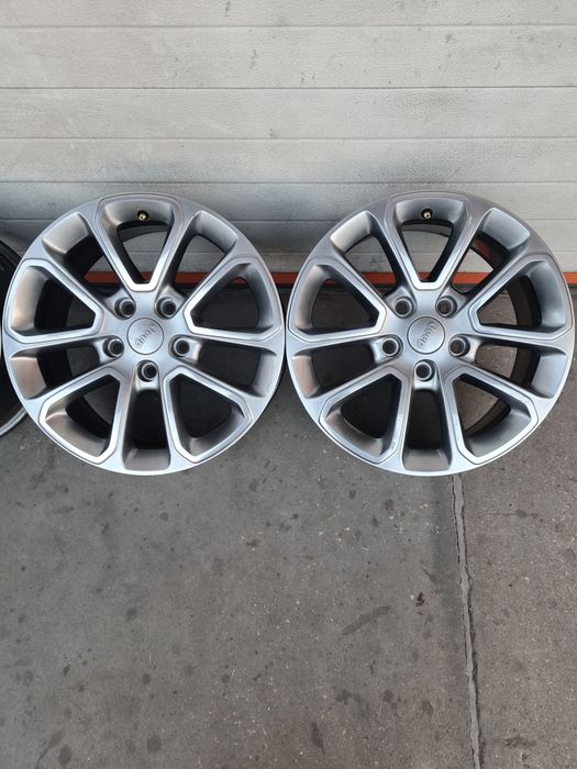 Оригинални джанти за Гранд Чероки JEEP GRAND CHEROKEE R18 5x127 ET56.4 8J