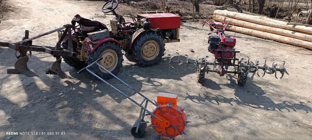 TZ -4k-14 mini traktor Chexiya davlatida ishlab chiqilgan