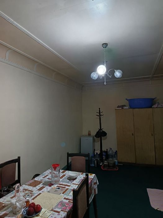 Ijaraga hovlidan bir hona beriladi