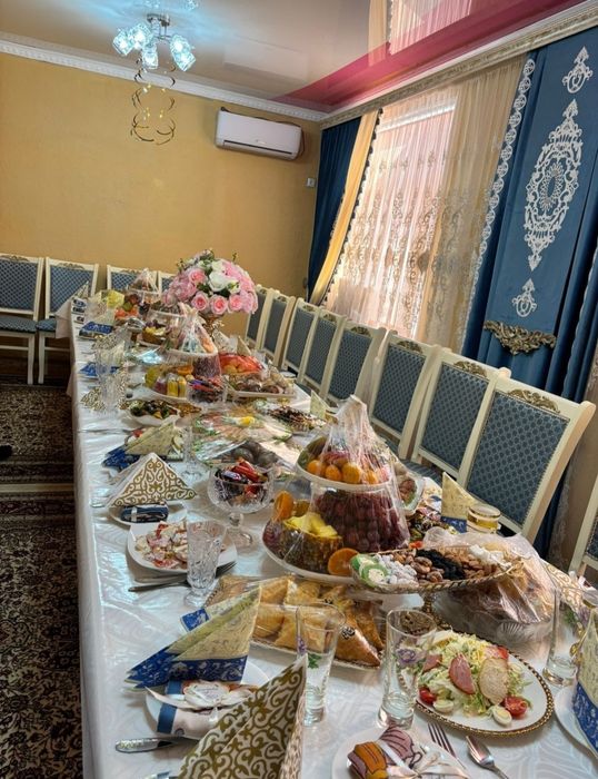 Стол 5 метр по 2.5 метра