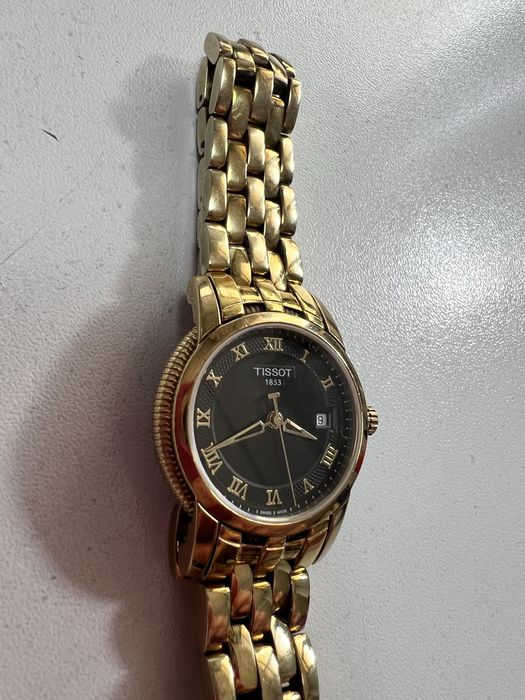 Продам часы Tissot