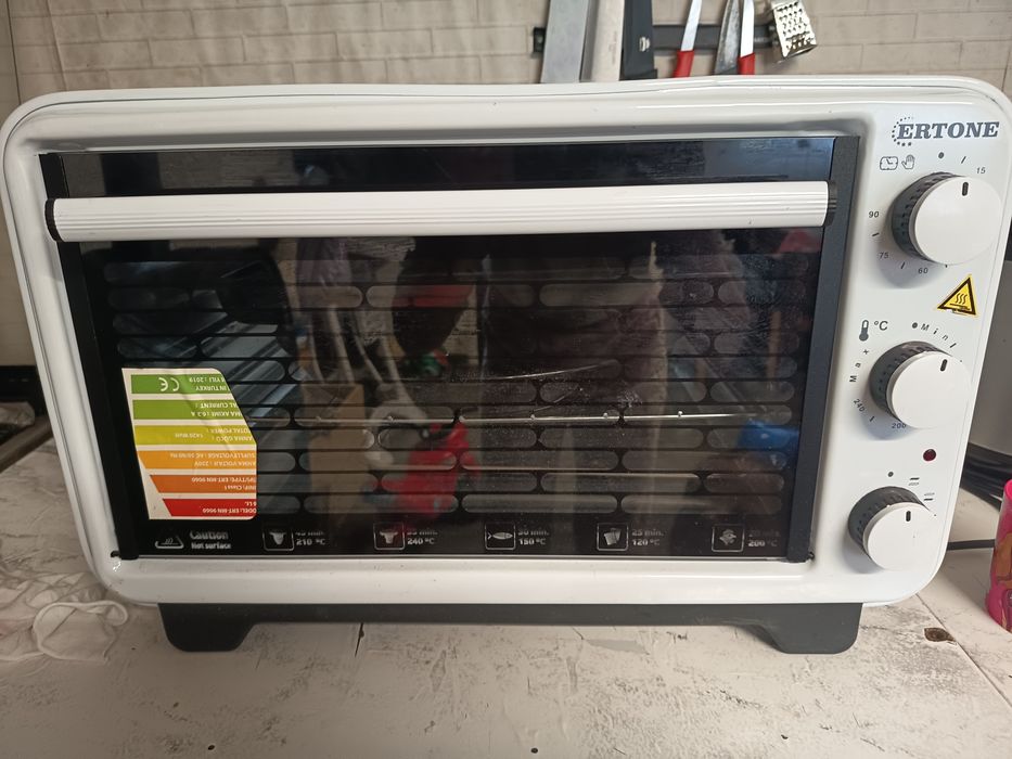 Cuptor de gătit electric