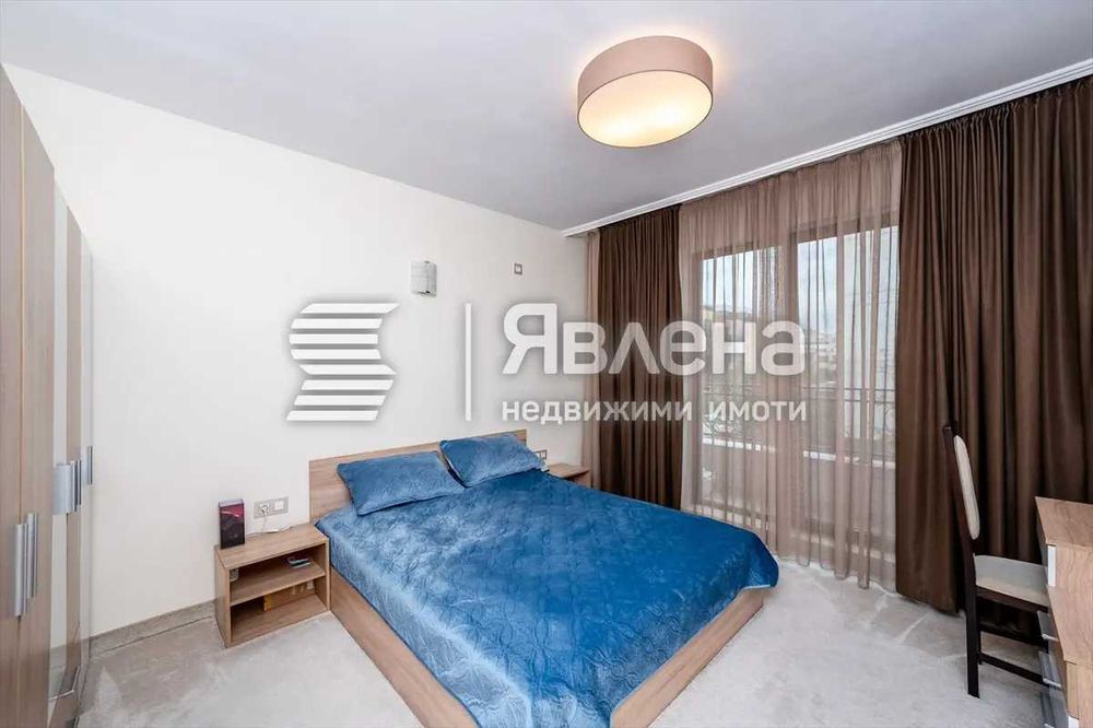 Дава се под наем Тристаен апартамент в София, Център - 100 кв.м за 977.16 € - Снимка #15