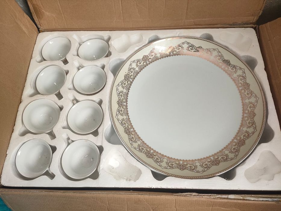 Наьрр посуды сервиз