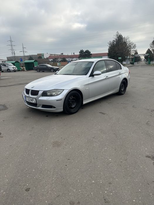 Vând BMW E 90 2.0 Benzină+gpl